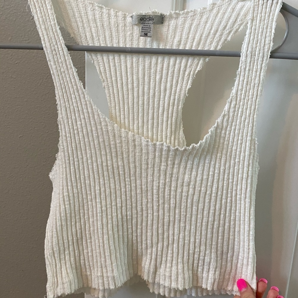 urban outfitters cream crop top